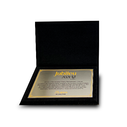 Placa com estojo personalizada